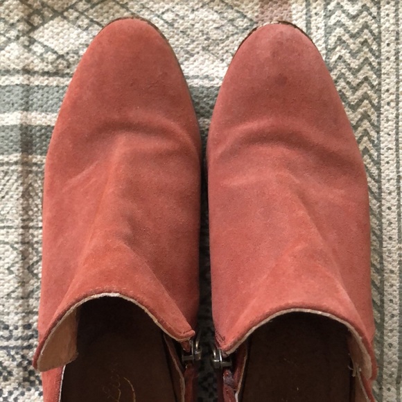Anthropologie Liendo by Seychelles Booties - Picture 3 of 10